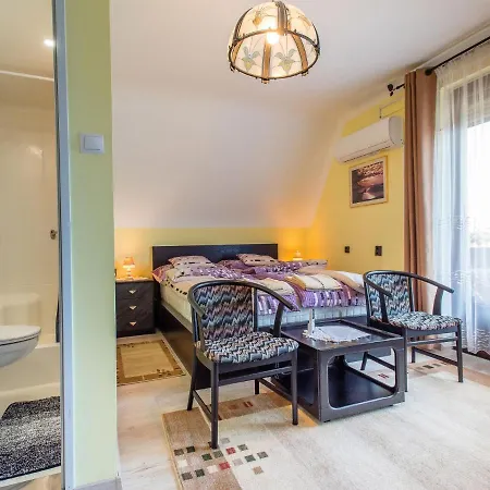 Victoria By Interhome *