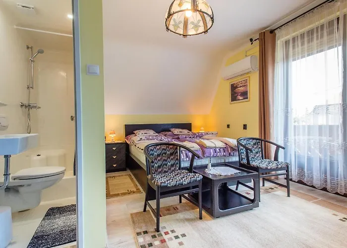 Victoria By Interhome *